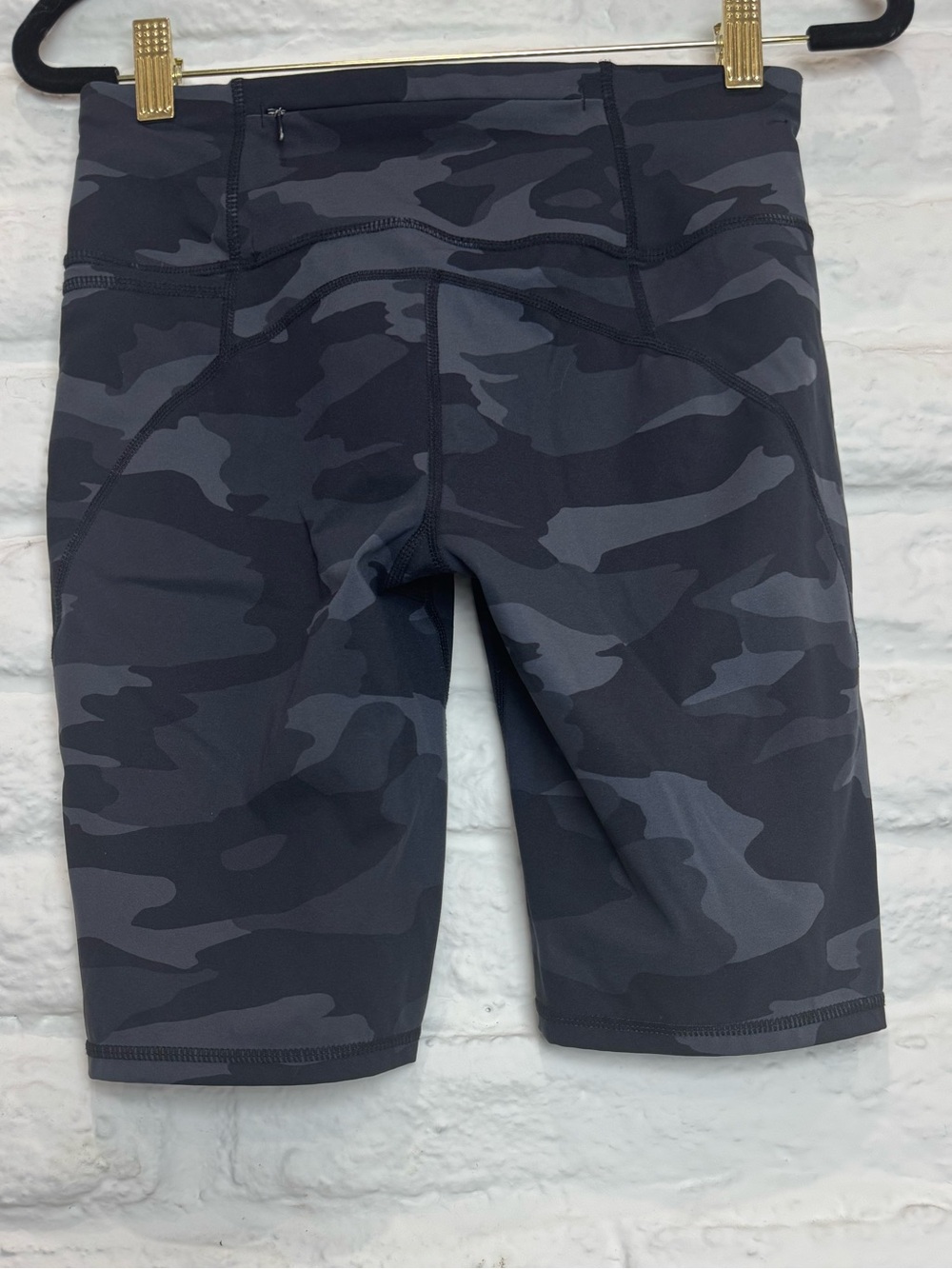 Sweaty Betty Black & Gray Camo High-Waist Athletic Shorts